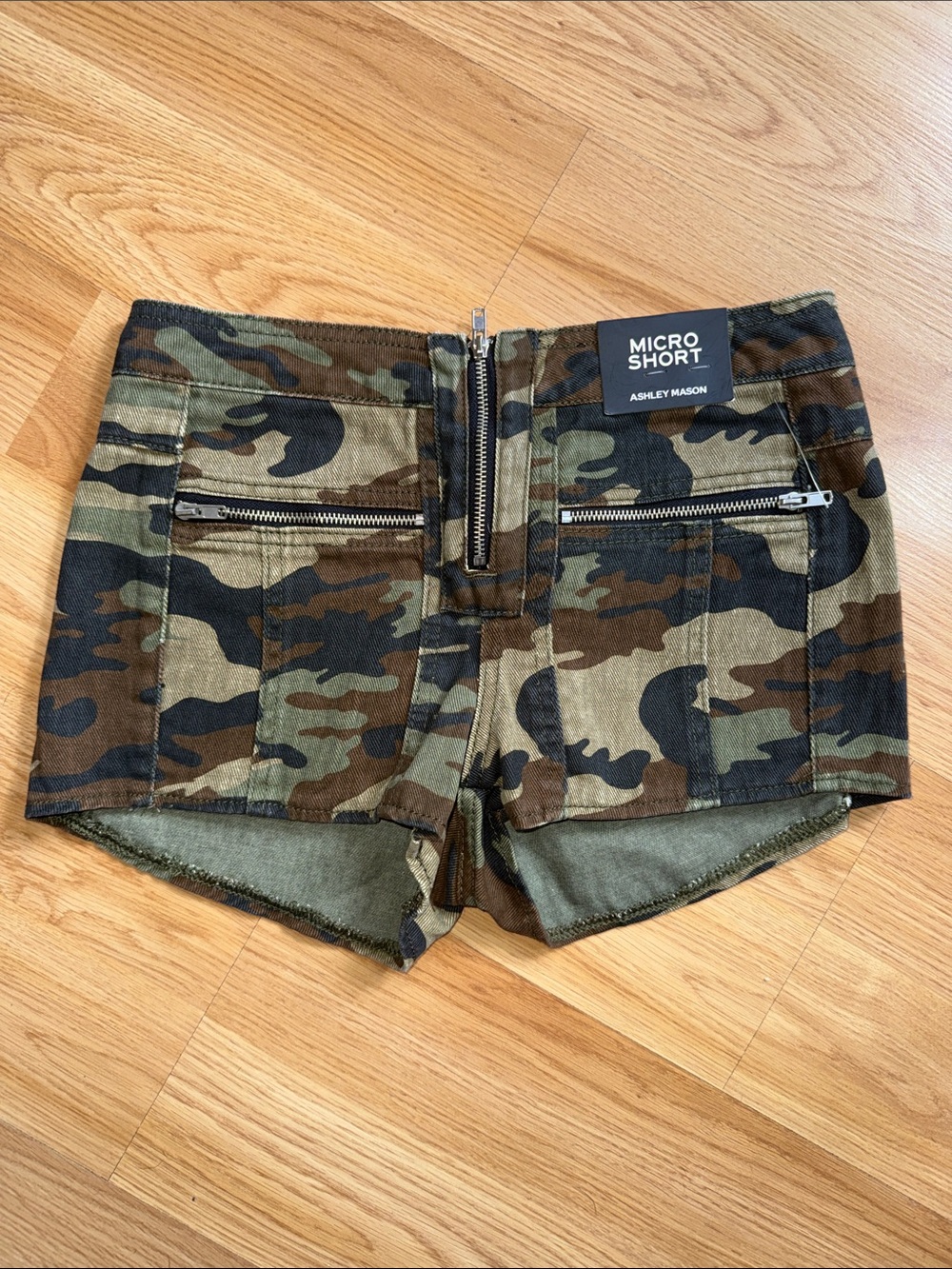 NWT Ashely Mason Camo Micro Shorts Olive Green Camouflage Size 0